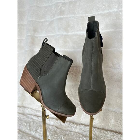 Tom’s Everly Olive size 6 Tarmac Oiled Nubuck Bootie Gore Pull On Green Boot - Picture 1 of 4